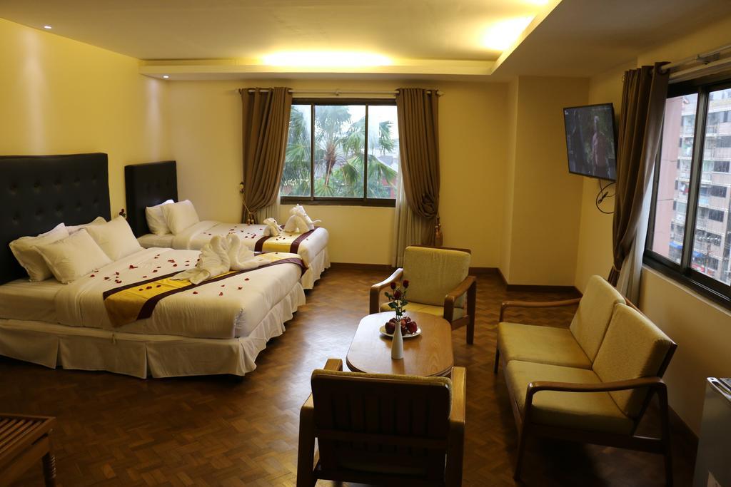 Queen'S Park Hotel Yangon Dış mekan fotoğraf