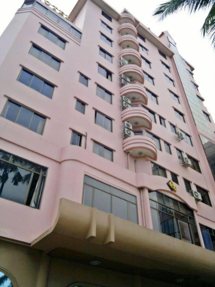 Queen'S Park Hotel Yangon Dış mekan fotoğraf