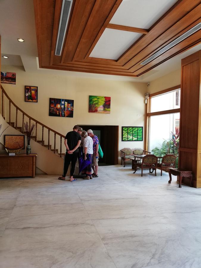Queen'S Park Hotel Yangon Dış mekan fotoğraf